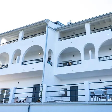 Ocean Breeze Apartamento Avliótes