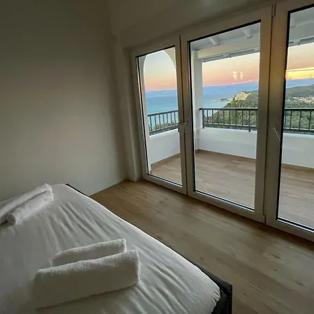 דירה Ocean Breeze Avliótes